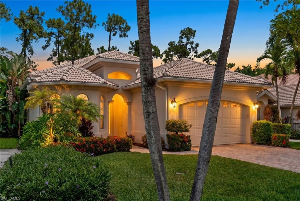 Garden view home in Naples Florida